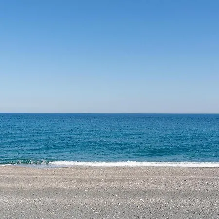 Casa Maggio רוקאלומרה